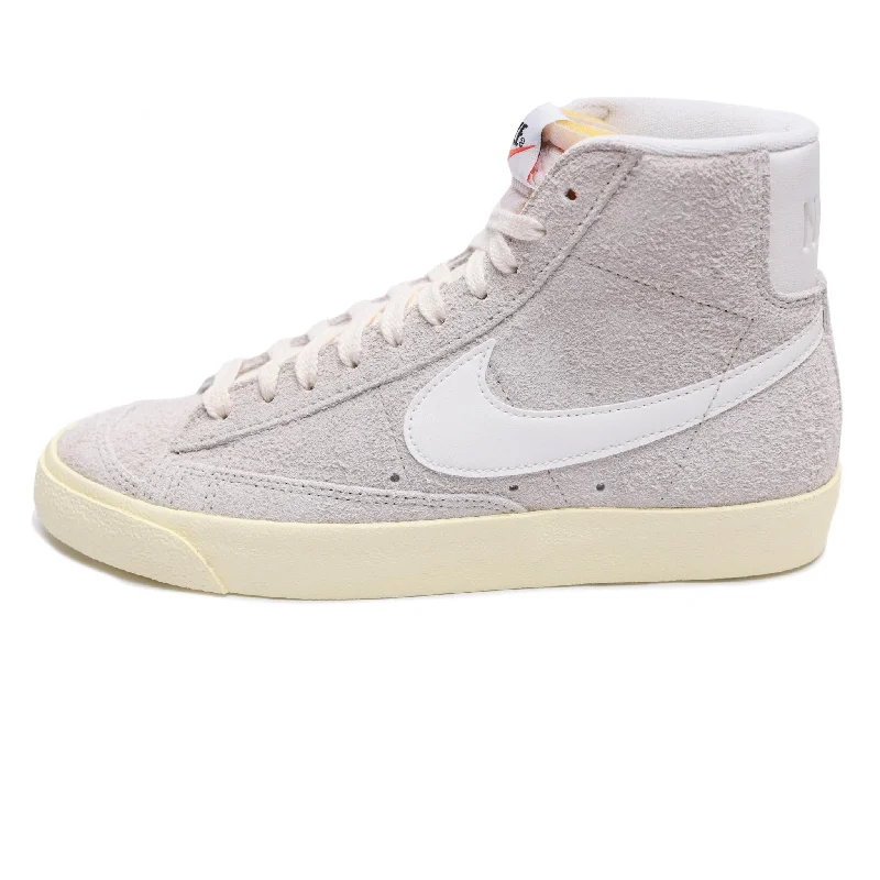 Nike Blazer Mid '77 VNTG 'Suede' Light Bone Women's Lightweight Blazer